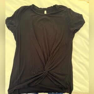 Aritzia black twist front t shirt